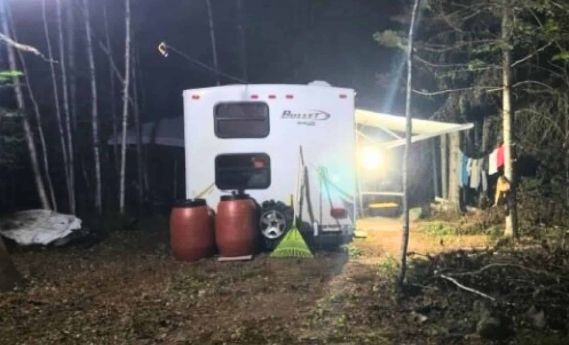 Living the Dream – Off-Grid, RVs, Trailers and Vacant Land